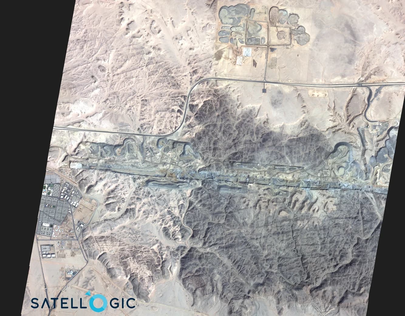 Image of The Line (98 cm resolution) – October 7, 2023